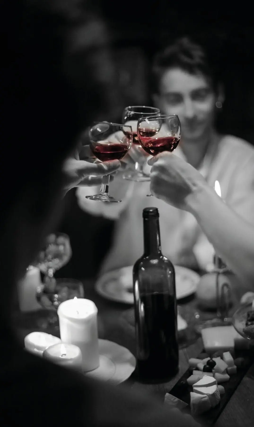 Composição inspirada no vinho que encerra a narrativa do Residencial Malbec