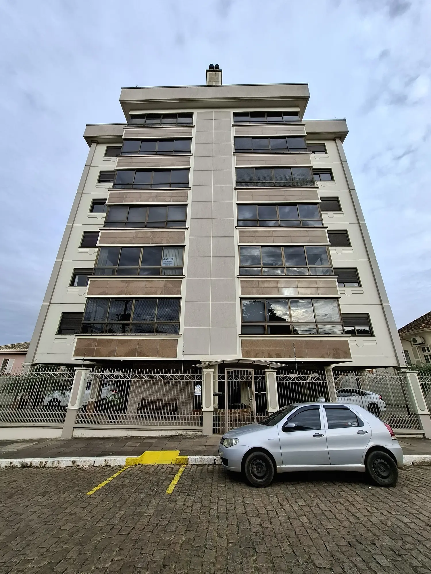 Apartamento no Village Rio Branco